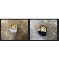 7W LEDLİ SIVA ÜSTÜ KARE TAVAN SPOTU ALTIN SİYAH BEYAZ